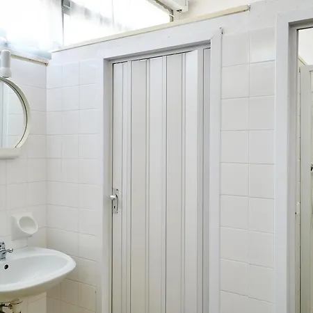 Solee, Family Holidays & Hostelling