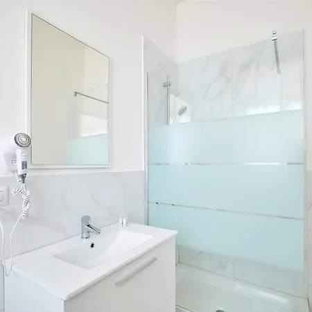 Hotel Solee, Family Holidays & Hostelling