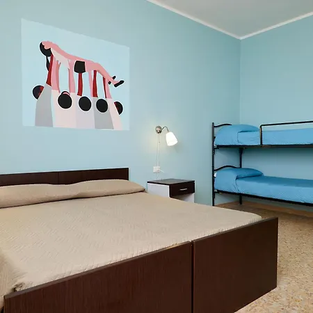 Solee, Family Holidays & Hostelling *