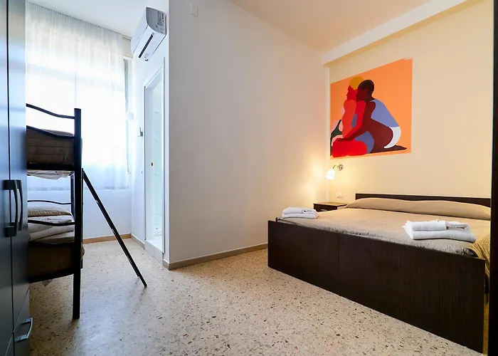 Solee, Family Holidays & Hostelling *