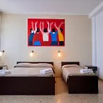 Solee, Family Holidays & Hostelling