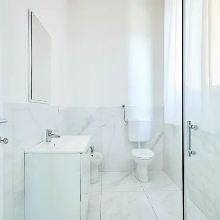 Solee, Family Holidays & Hostelling מלון צ'סנטיקו