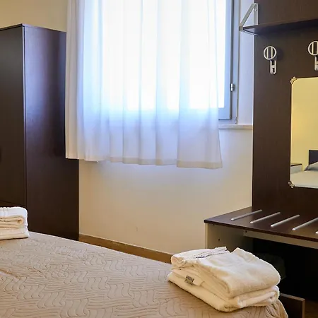 Solee, Family Holidays & Hostelling * צ'סנטיקו