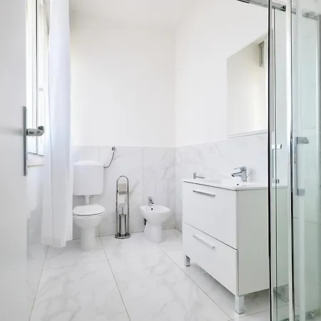 Solee, Family Holidays & Hostelling *