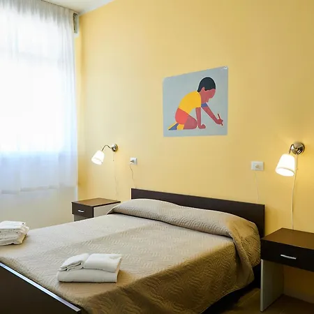 Отель Solee, Family Holidays & Hostelling *