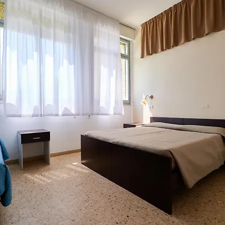 Solee, Family Holidays & Hostelling * צ'סנטיקו