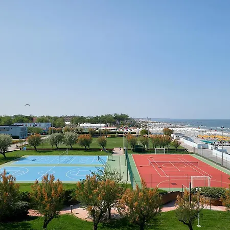 מלון Solee, Family Holidays & Hostelling