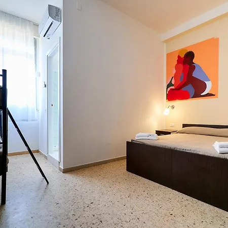 Solee, Family Holidays & Hostelling *