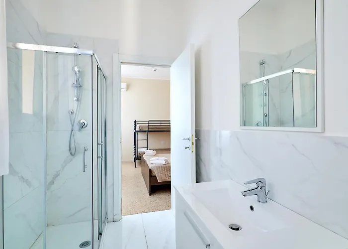 Solee, Family Holidays & Hostelling Hotell *