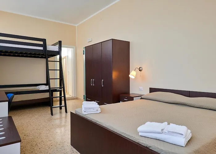 Solee, Family Holidays & Hostelling *