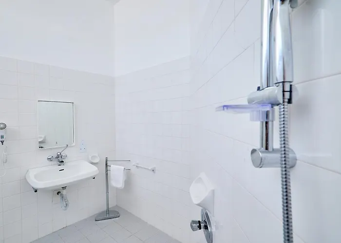 Solee, Family Holidays & Hostelling *