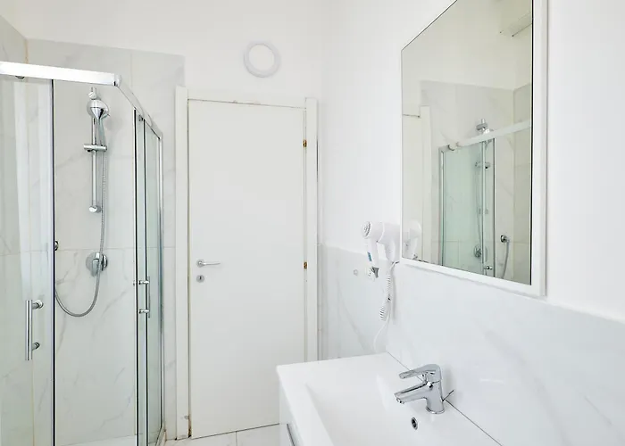 Solee, Family Holidays & Hostelling Hotel *