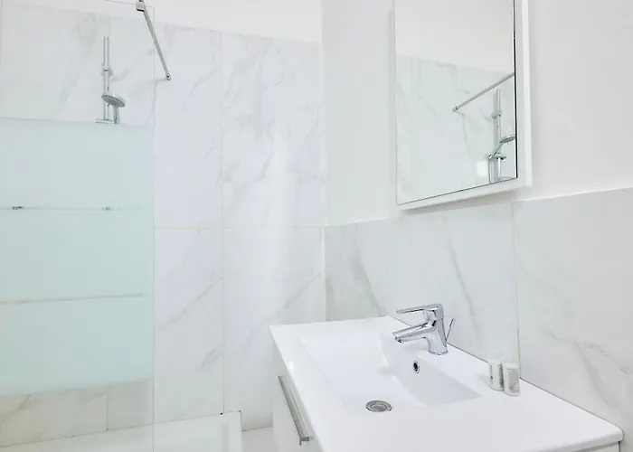 Solee, Family Holidays & Hostelling * تْشيزيناتيكو