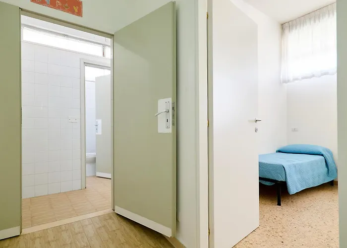 Solee, Family Holidays & Hostelling تْشيزيناتيكو