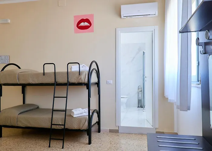 Solee, Family Holidays & Hostelling تْشيزيناتيكو